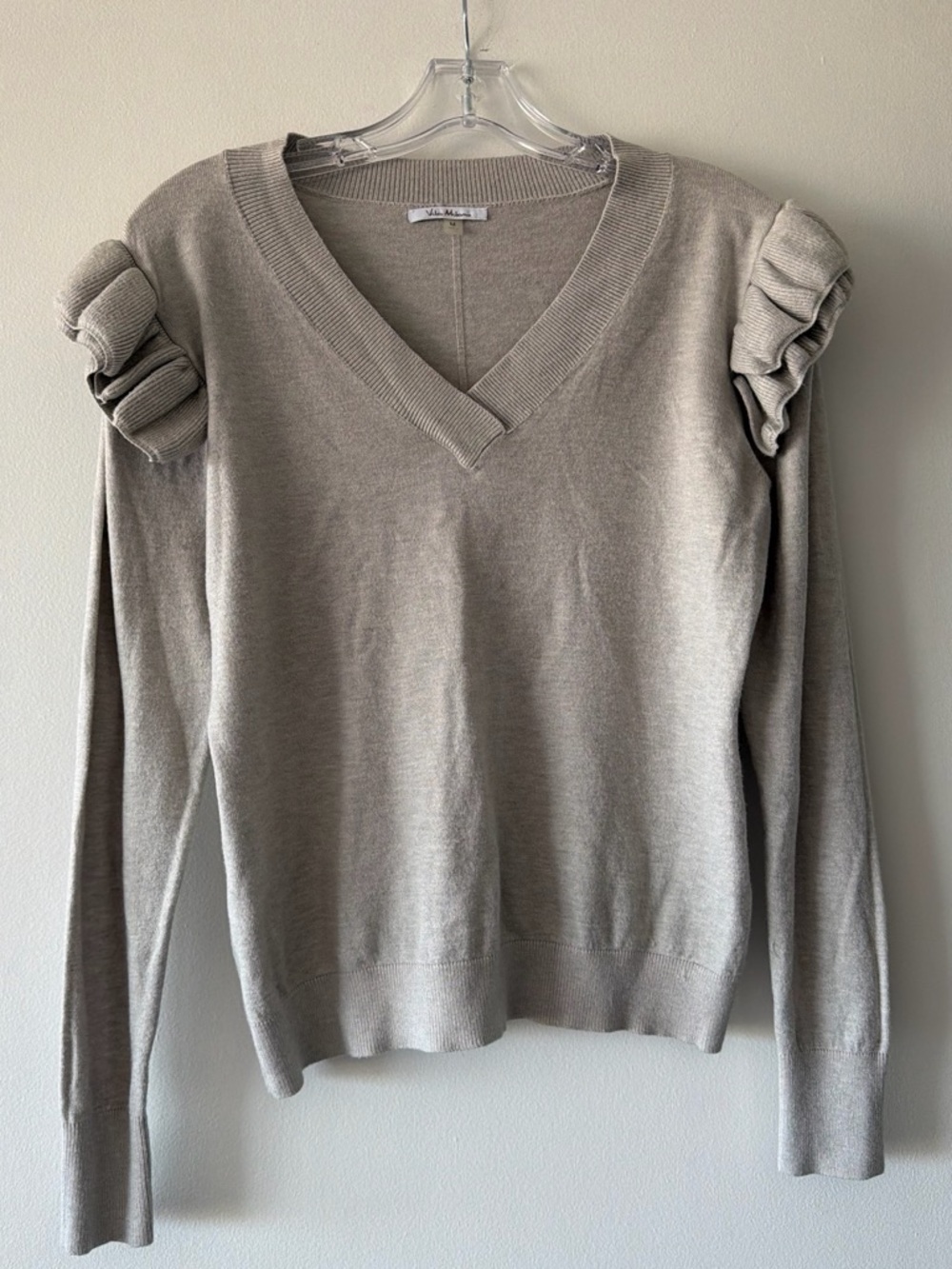 Vila Milano Beige Heather Ruffle Shoulder Ribbed V-Neck Knit Sweater M